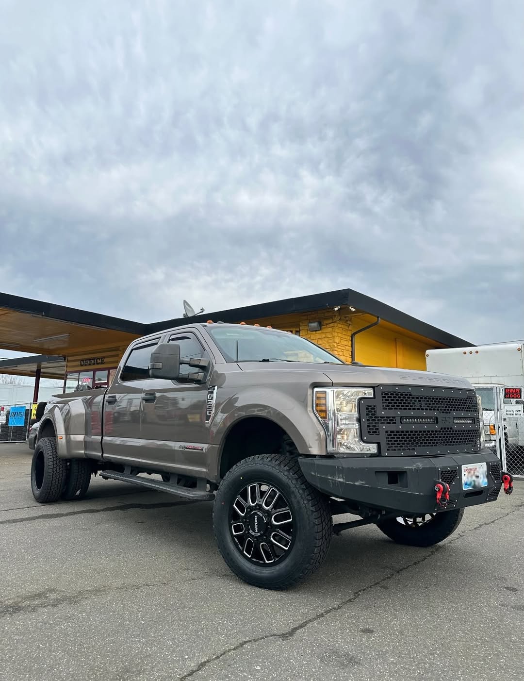 JC Central Tire Shop